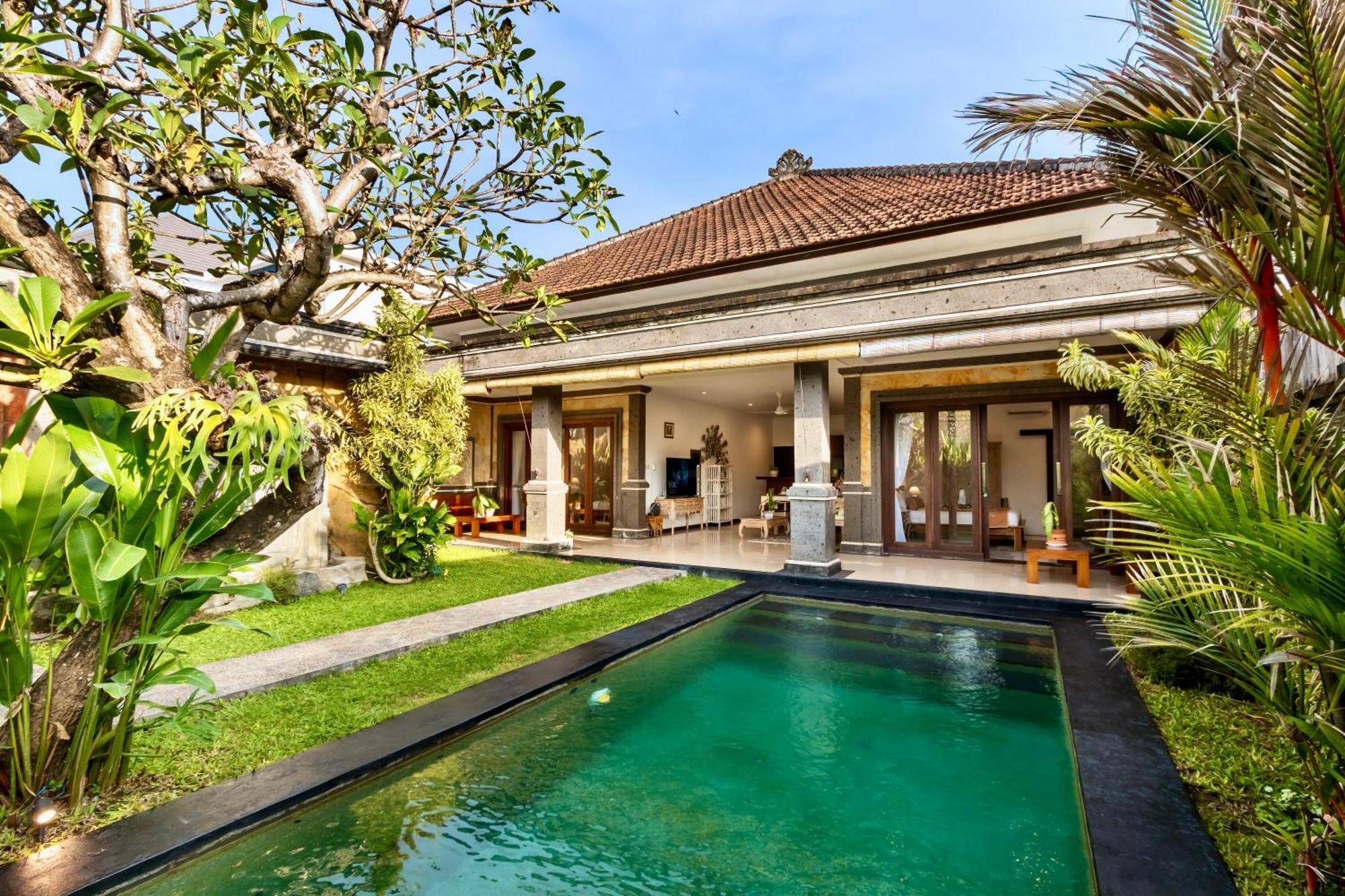 Bens Tunjung Two-bedroom With Private Pool Kuta * Seminyak (Bali)